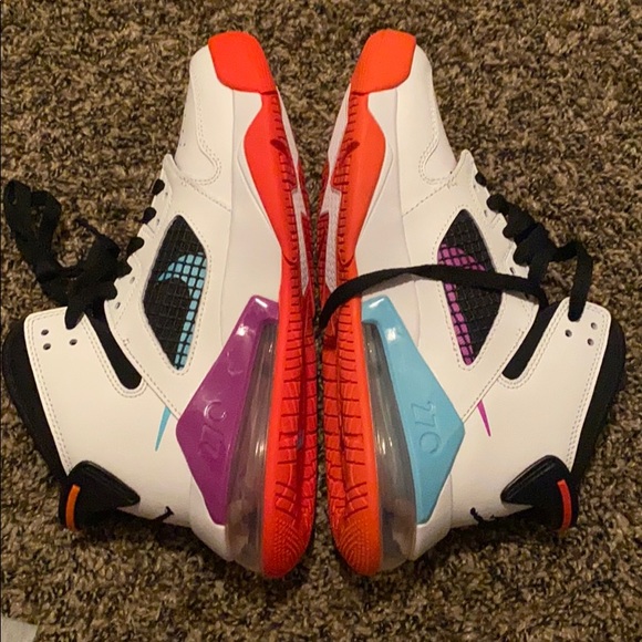 Jordan Mars 270 - Picture 10 of 10